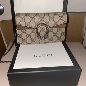 Gucci Dionysus GG Supreme super mini bag